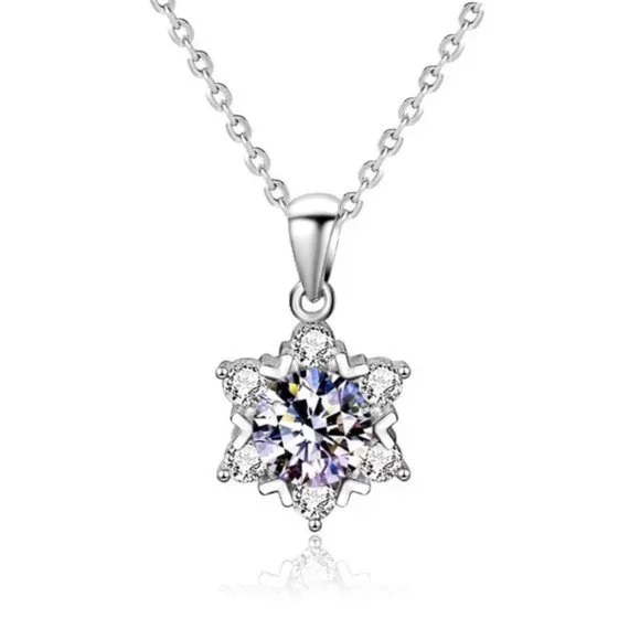 1ct. t.w. Diamond Star of David Necklace - Picture 2 of 10